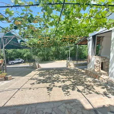 Apartment Mirko *