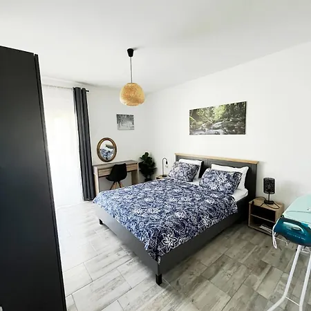 Mirko Apartment *